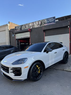 Porsche Cayenne Turbo detailed at Mike's Detailing